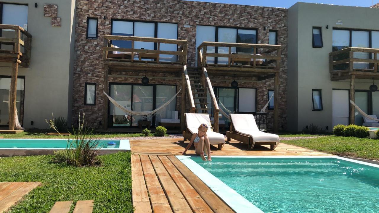 Las Estenas , Casas Del Mar La Pedrera Exterior foto